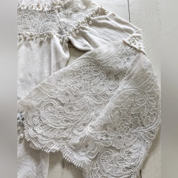 Boston Proper Pearl Embellished Lace Bell Sleeve Ivory Cardigan Sweater Small - Picture 2 of 14